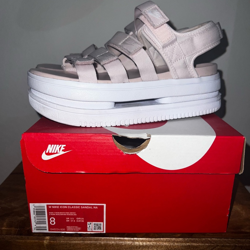 Nike Icon Classic Sandals